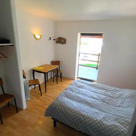 Le Miraillet, Hôte 3*